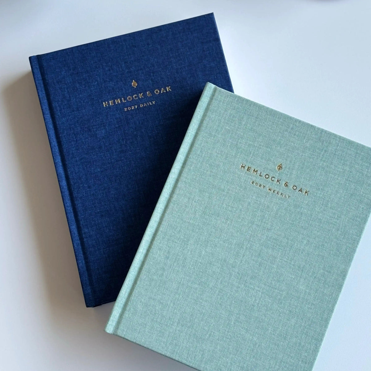2027 Weekly Planner (Hardcover, Vertical, Heritage 120gsm) in Empress #color_empress