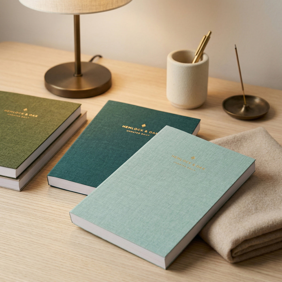 Undated Daily Planner (6-Month, Cloth Flex, 120gsm) - detail view